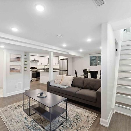 Modern 3Br Suites Ottawa Exterior photo